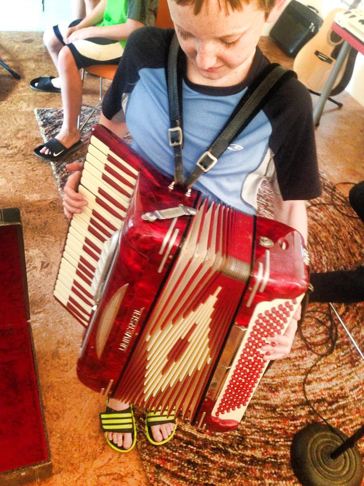 10525833 787450521305570 6166864174915788419 n